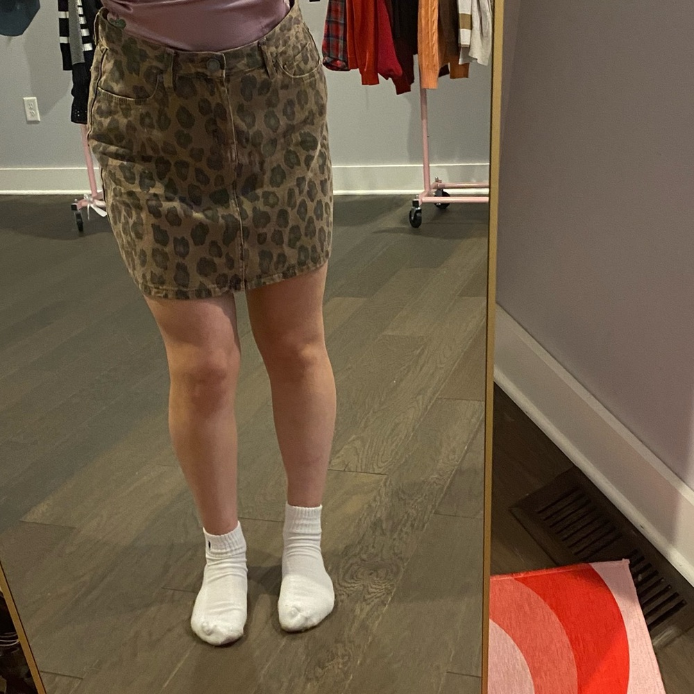 cheetah print denim high waisted mini skirt with logo on back waistband🖤🐆